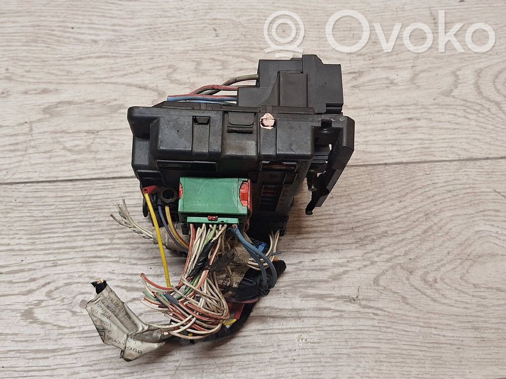 Peugeot 307 Módulo de fusible 