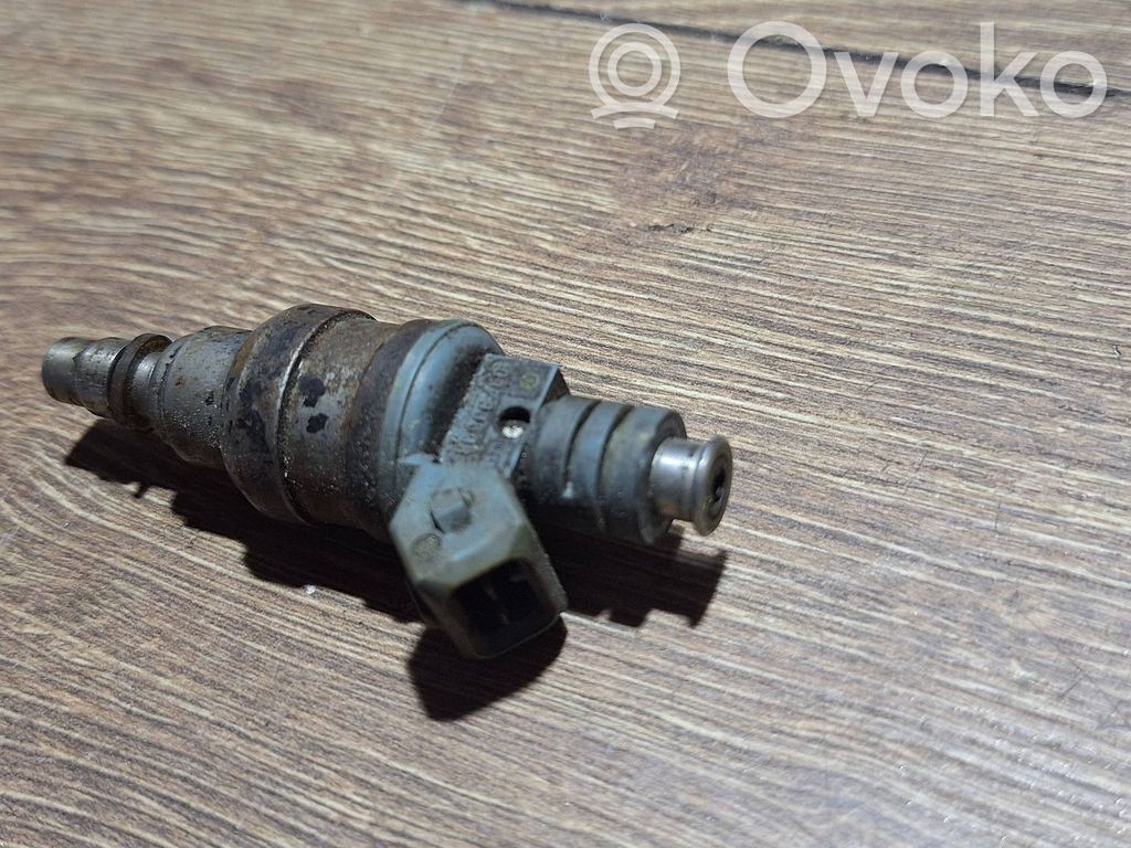Audi 80 90 S2 B4 Inyector de combustible 