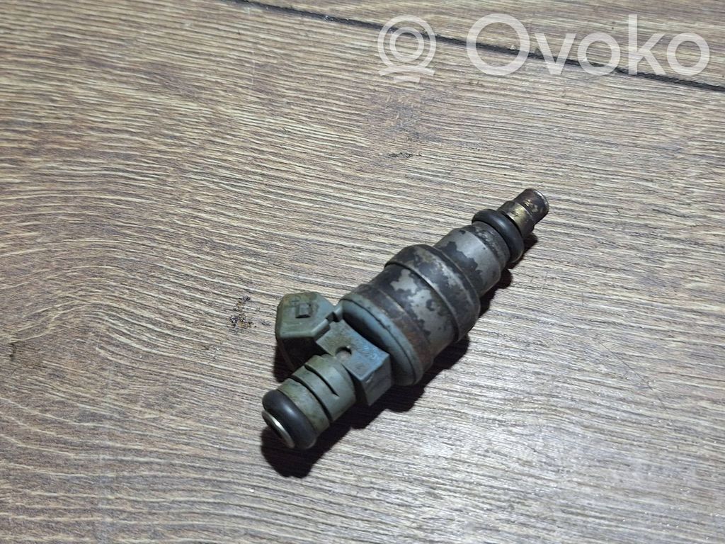 Audi 80 90 S2 B4 Inyector de combustible 