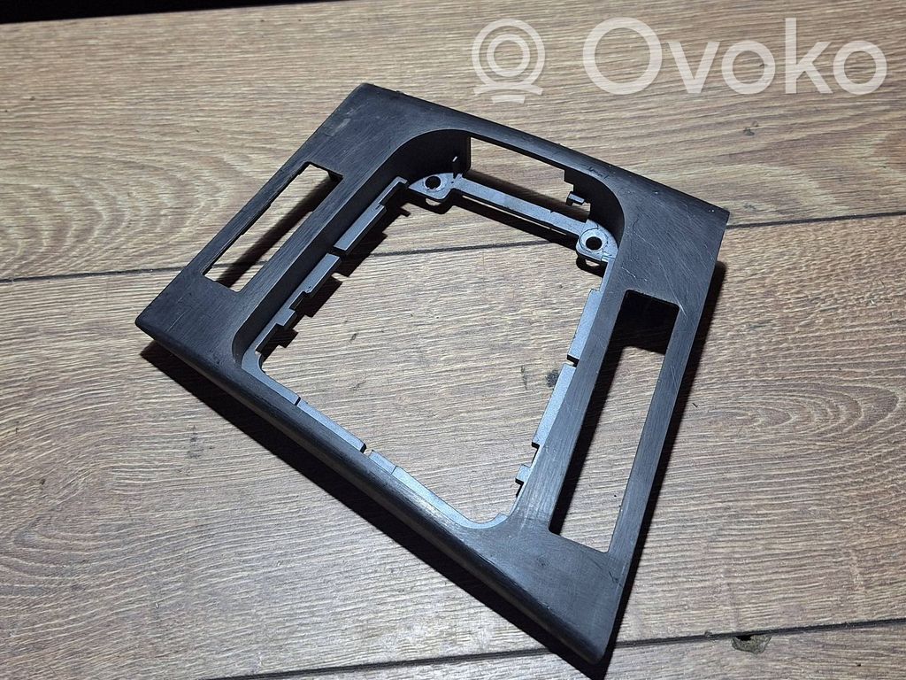 BMW 3 E46 Consola de plástico de la palanca de cambios 