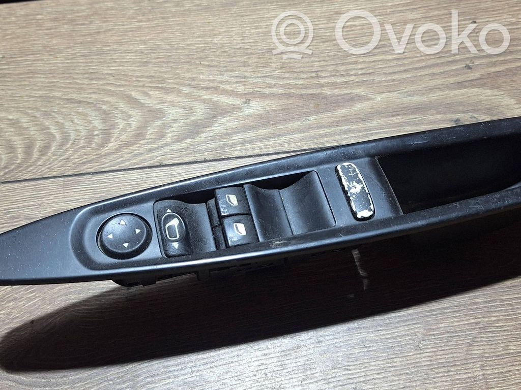 Citroen C4 I Electric window control switch 
