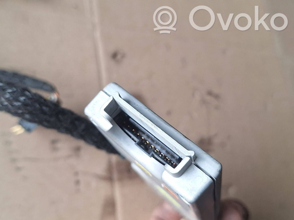 BMW 5 E39 Aerial antenna amplifier 