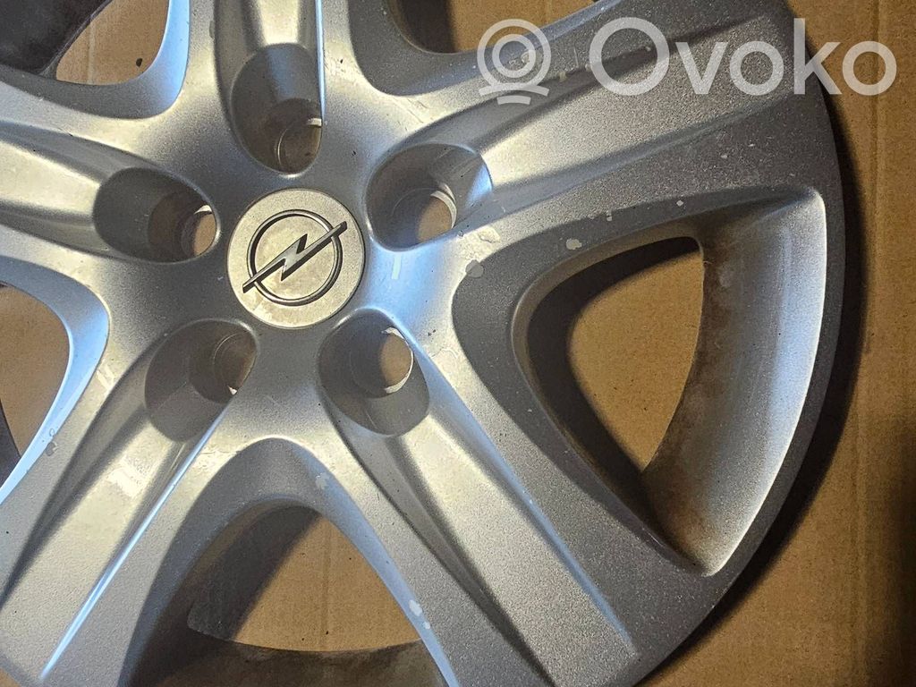 Opel Astra H R16-pölykapseli 