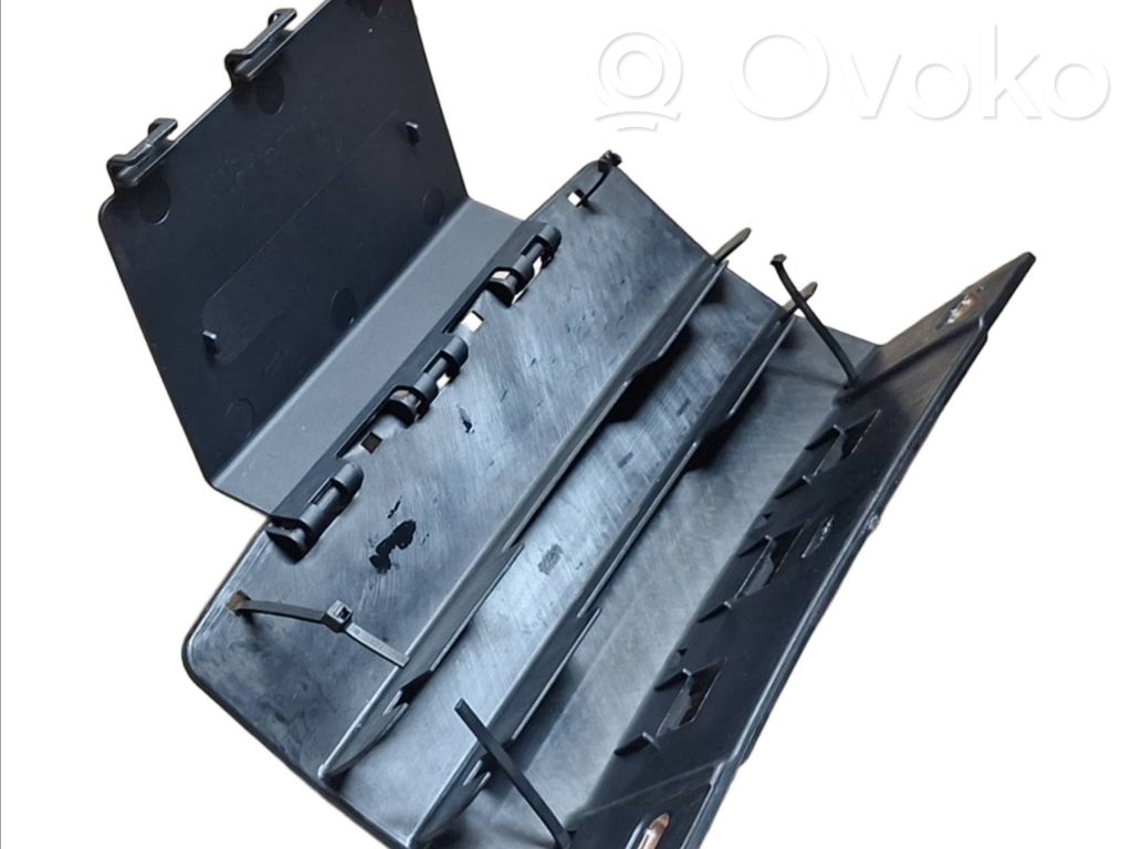 Mercedes-Benz CLS C219 Other interior part 