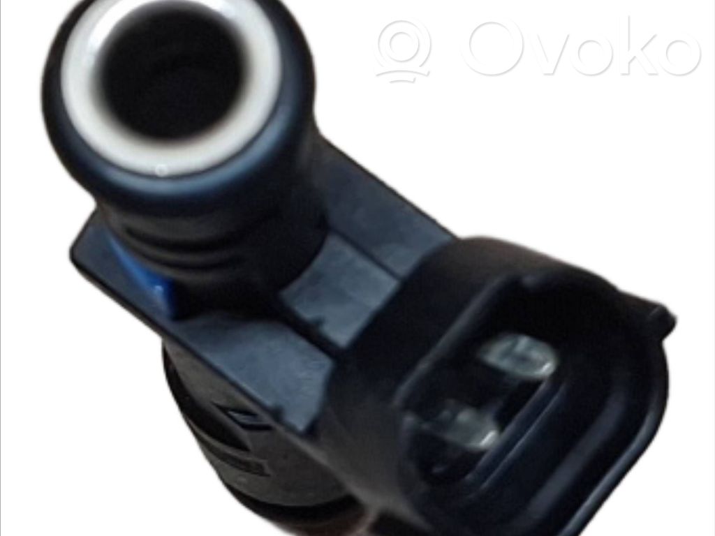 Skoda Fabia Mk2 (5J) Inyector de combustible 