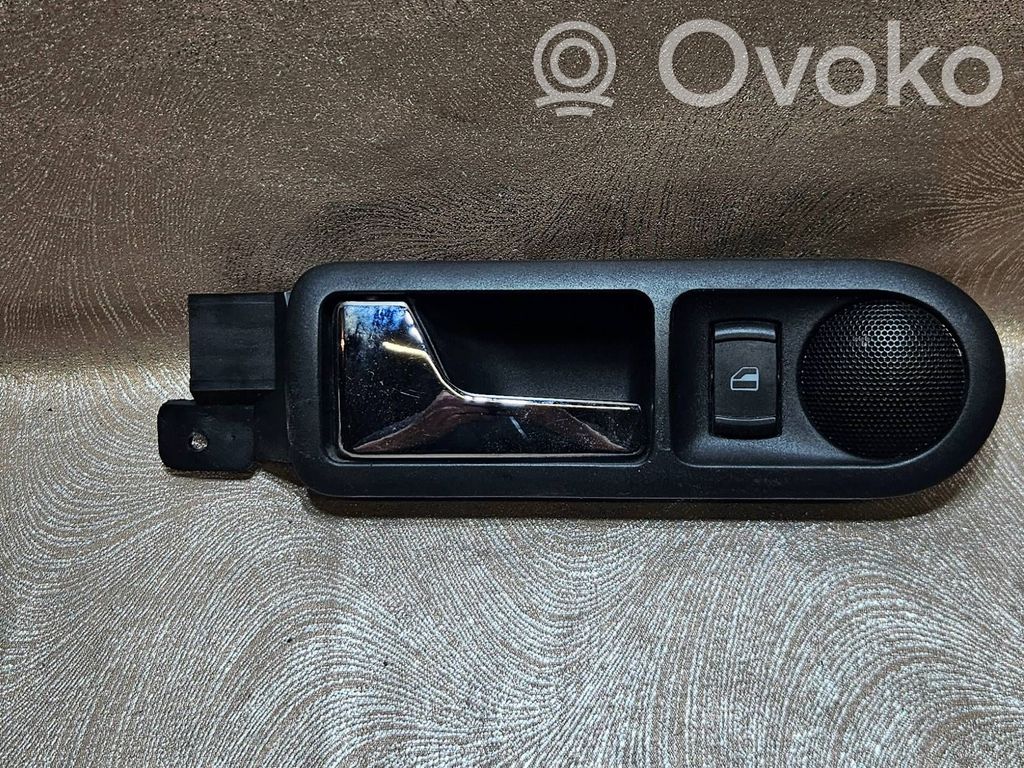 Volkswagen Golf IV Klamka wewnętrzna drzwi tylnych 