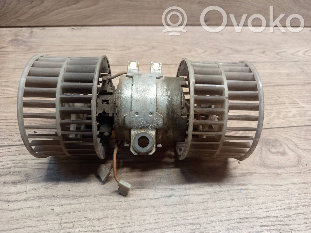 Lämmittimen puhallin   1BB5213V