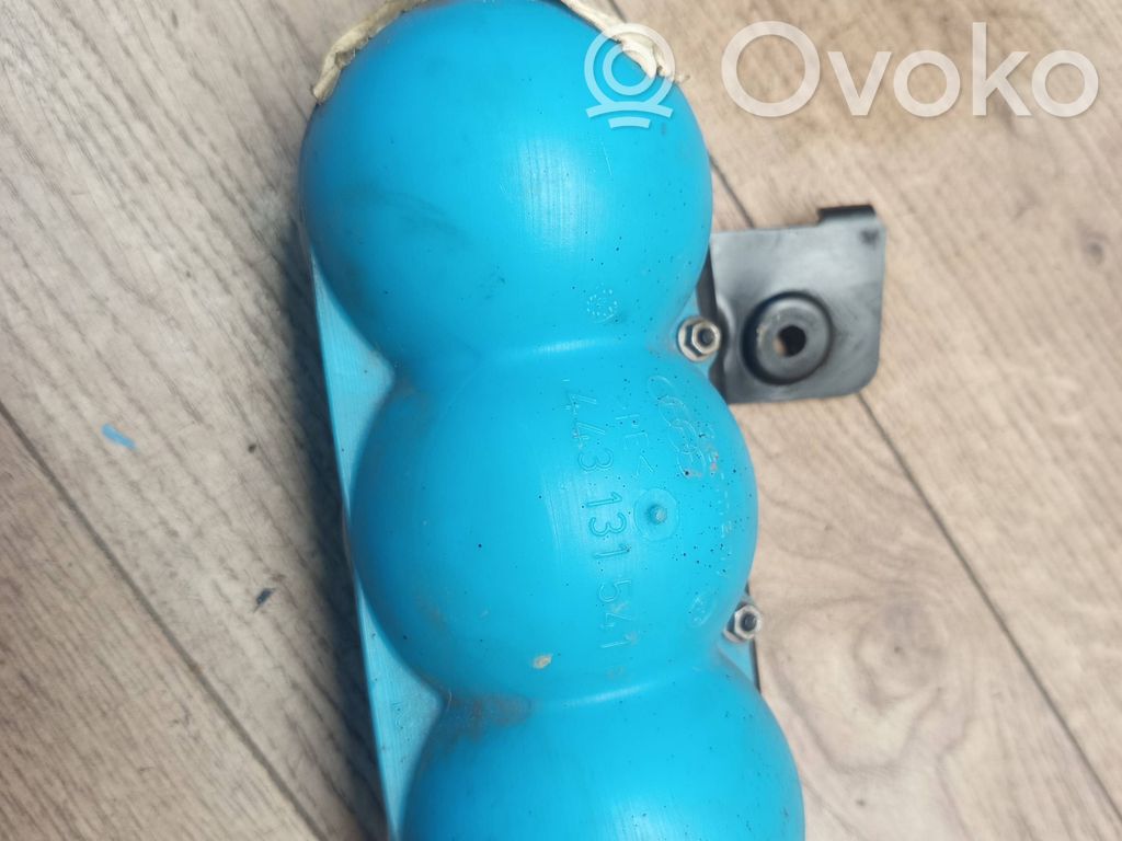 Audi A6 S6 C6 4F Rezervor aer vacuum 