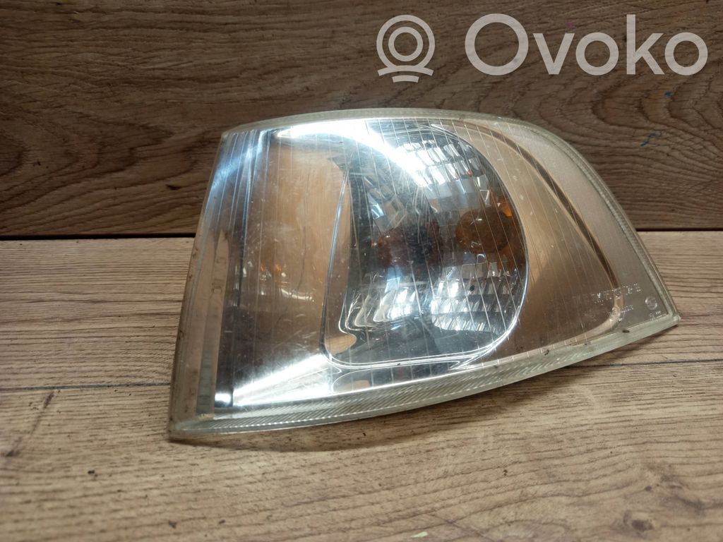 Volvo S40, V40 Front indicator light 