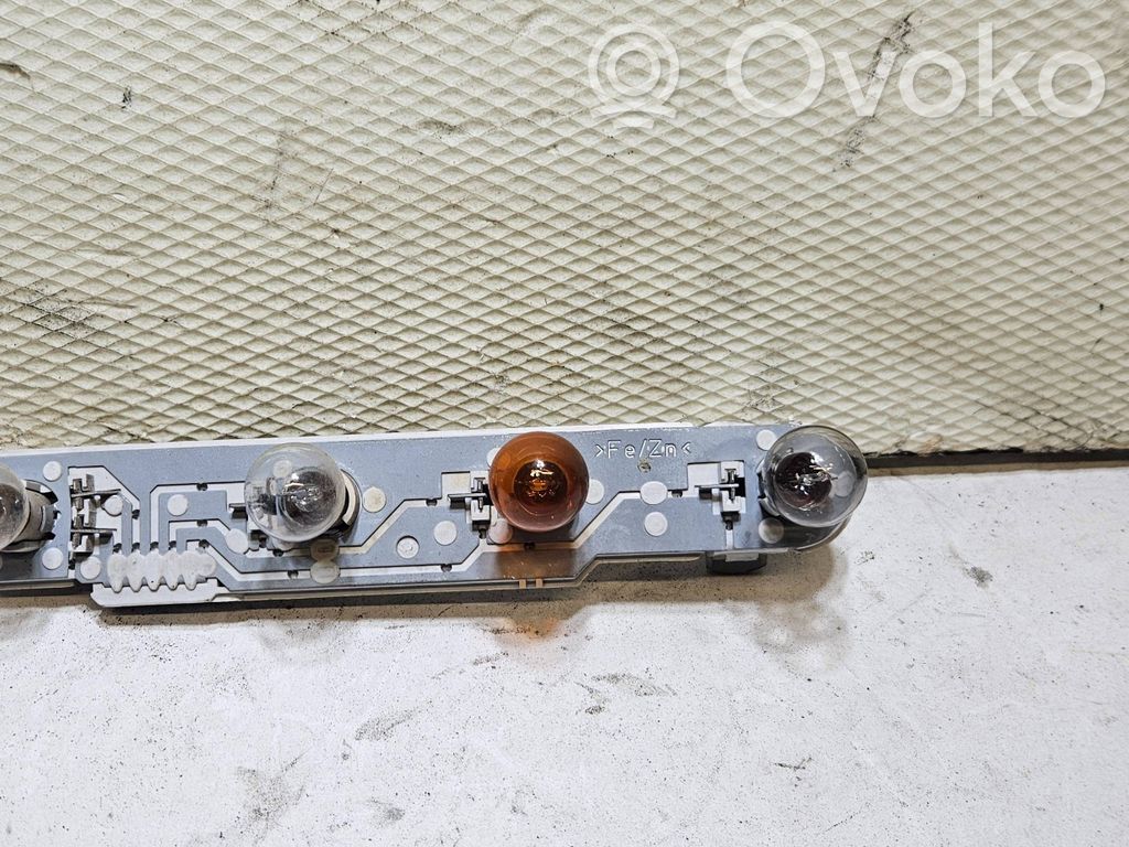 Skoda Fabia Mk1 (6Y) Suport becuri lampă spate 