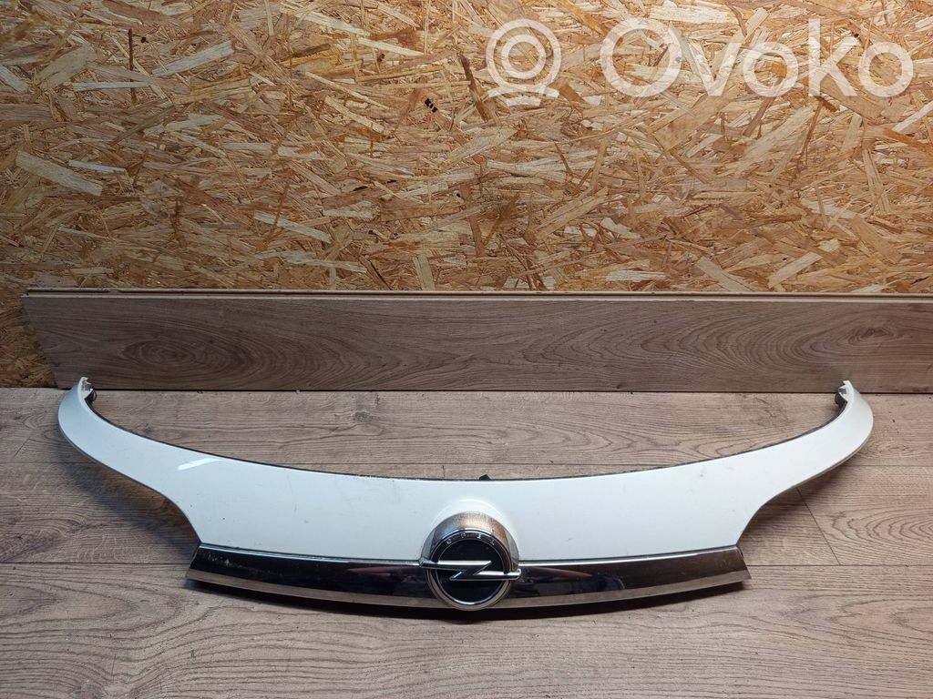 Opel Insignia A Poszycie / Tapicerka tylnej klapy bagażnika 