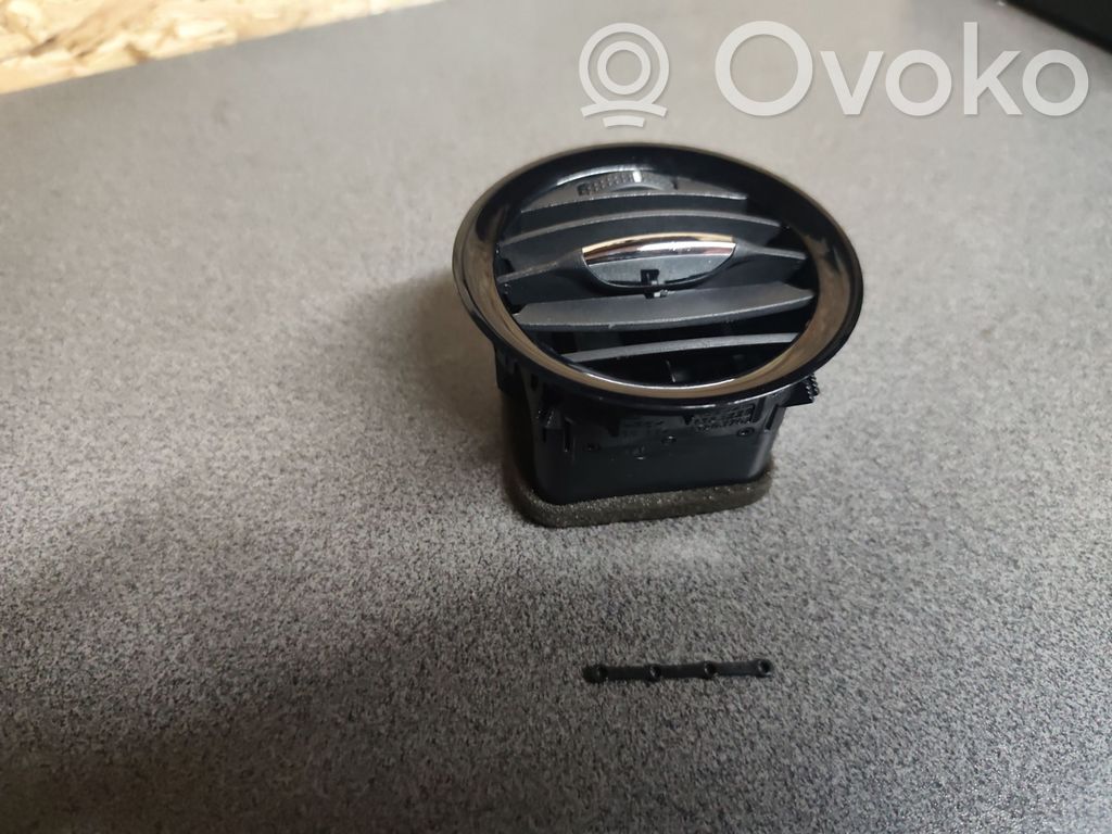 Opel Corsa D Alte piese de interior 