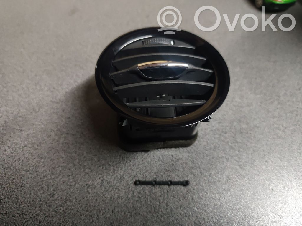 Opel Corsa D Alte piese de interior 