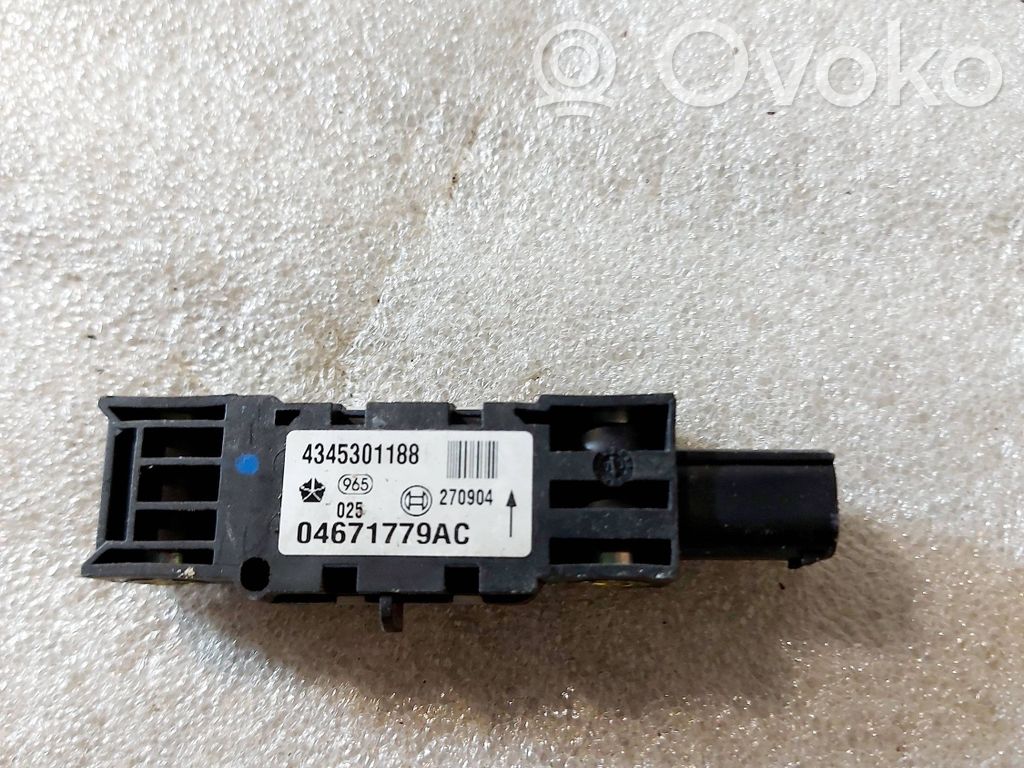Chrysler Voyager Senzor impact/declanșare airbag 