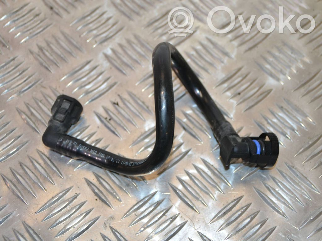BMW 5 F10 F11 Caurulīte (-es) / šļūtene (-es) 
