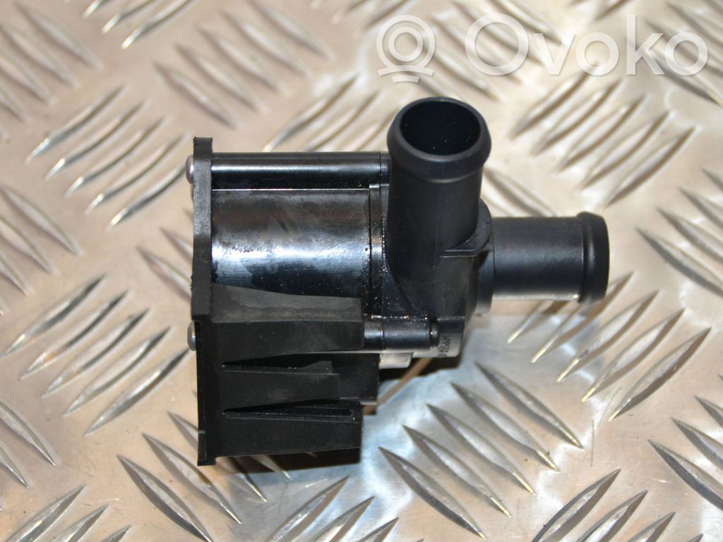 Audi A4 S4 B8 8K Pompe à eau de liquide de refroidissement 