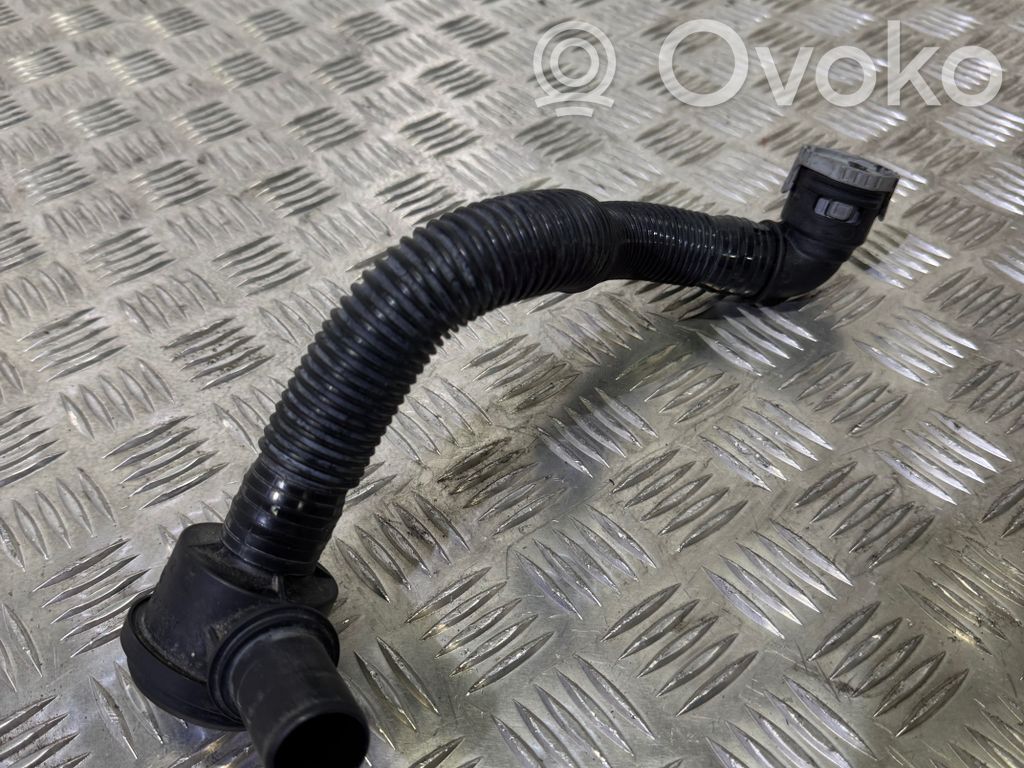 BMW 3 E92 E93 Engine coolant pipe/hose 