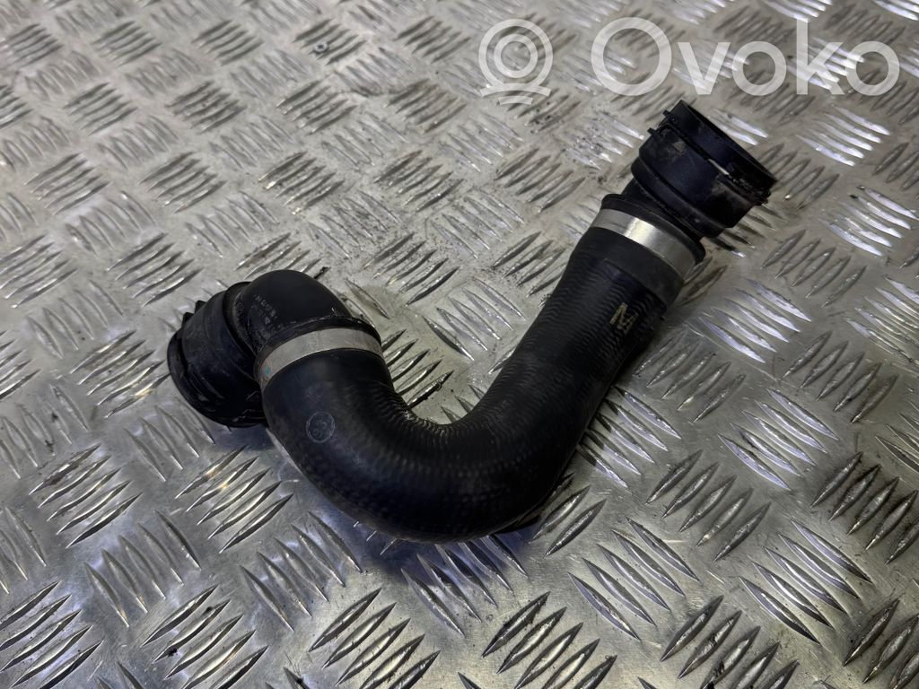 BMW 3 E92 E93 Engine coolant pipe/hose 