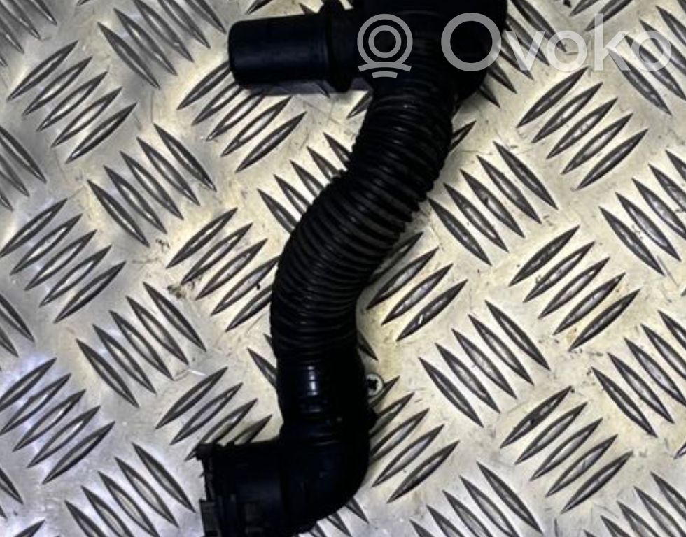 BMW 3 E92 E93 Engine coolant pipe/hose 