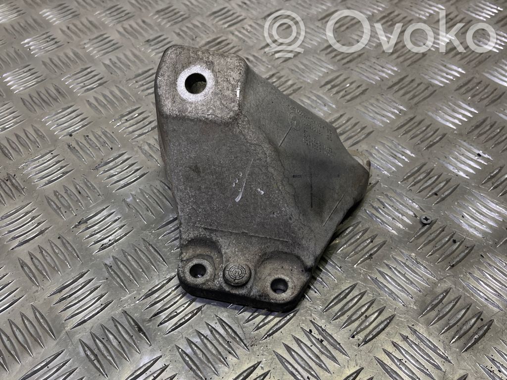 BMW 5 F10 F11 Engine mounting bracket 