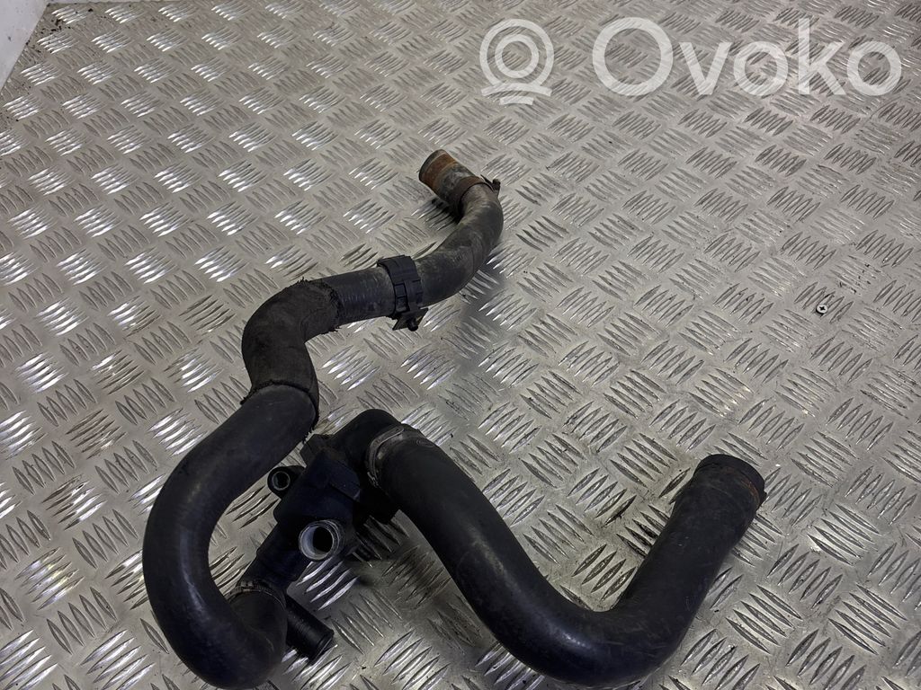 Ford Transit Engine coolant pipe/hose 