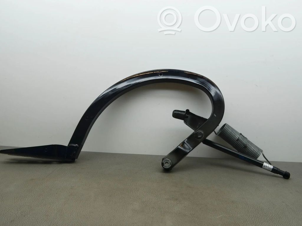 Audi A5 Tailgate/trunk/boot hinge 