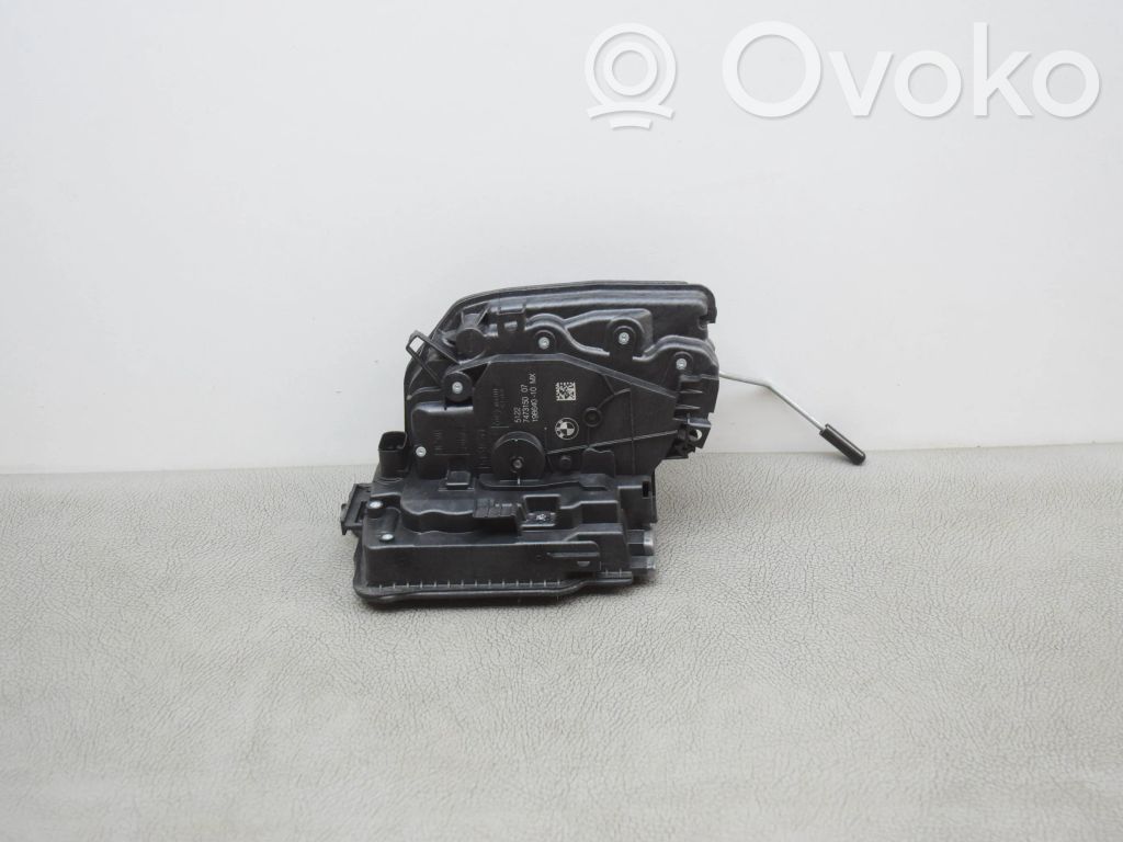 BMW X3 G01 Zamek drzwi tylnych 