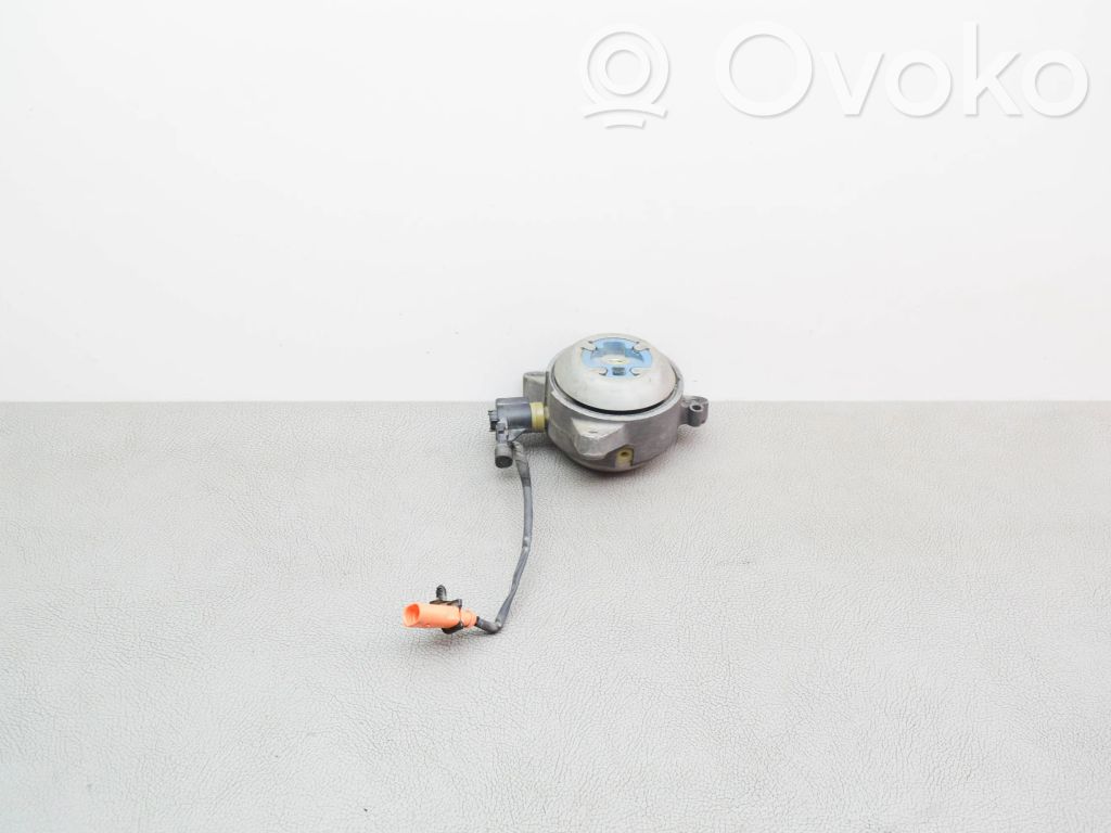 Audi A8 S8 D4 4H Gearbox mount 