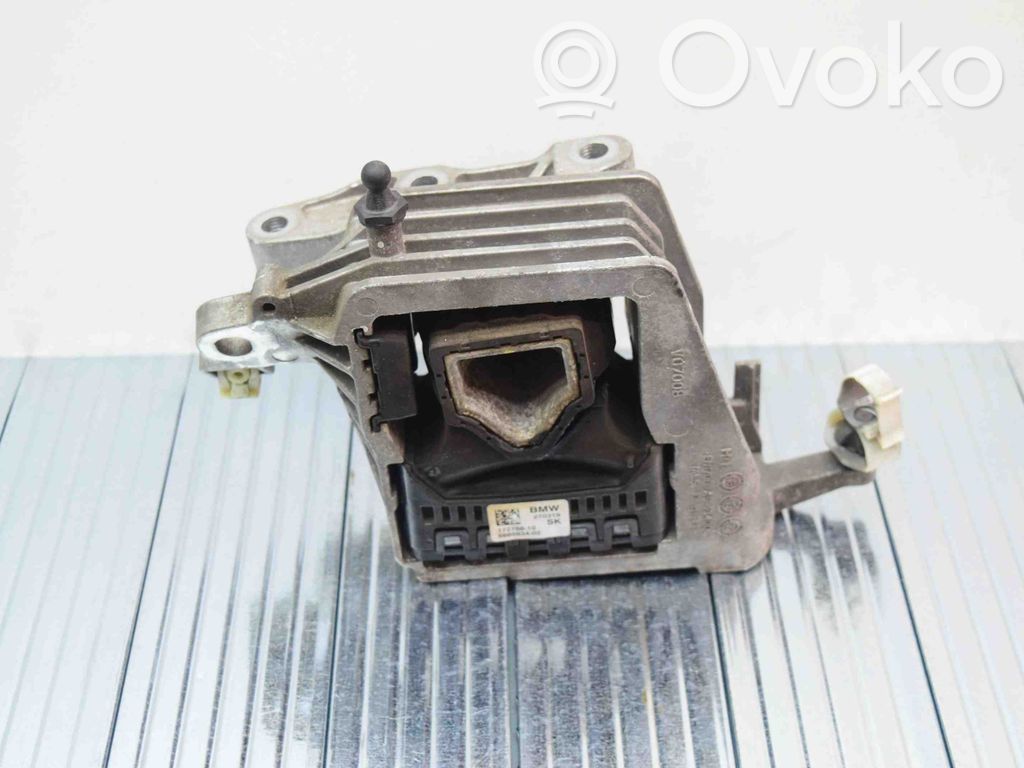 Mini Cooper Countryman R60 Engine mount bracket 