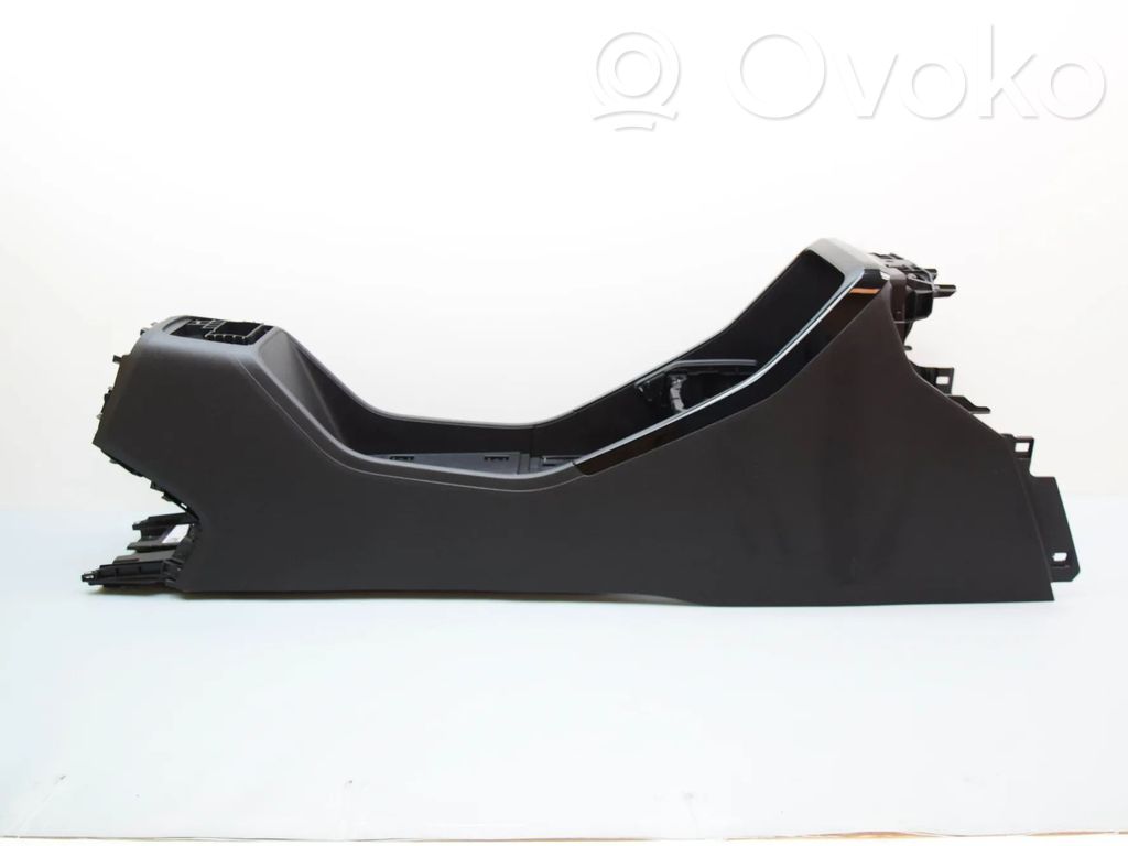 BMW X1 U11 Center console 