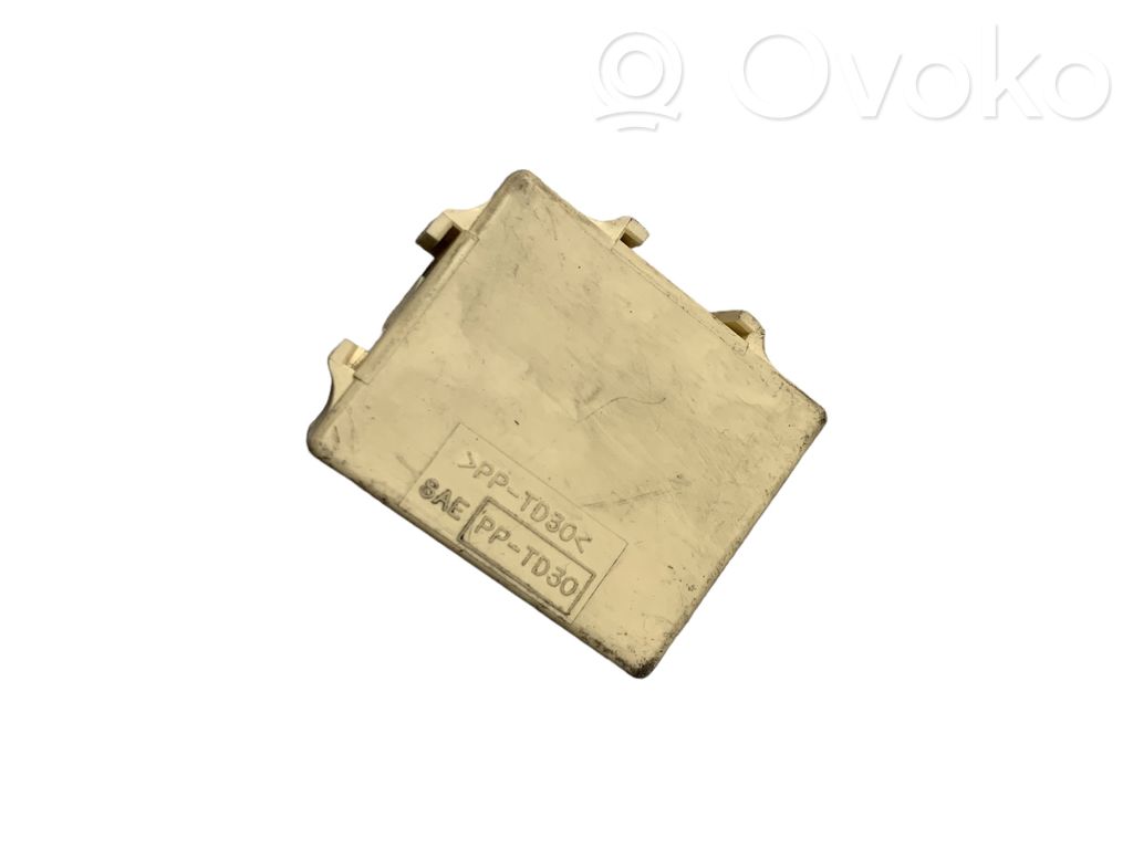 Autres unités de commande / modules   88013SA012