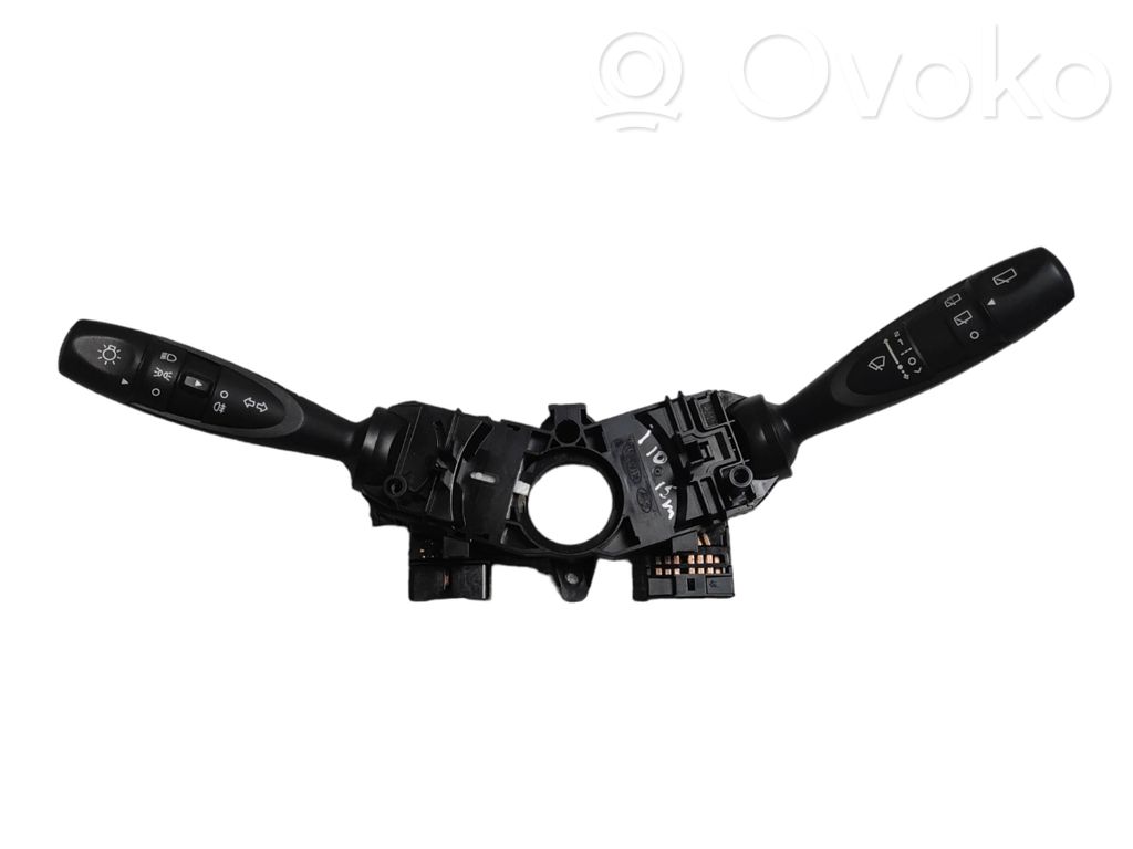 Hyundai i10 Wiper turn signal indicator stalk/switch 