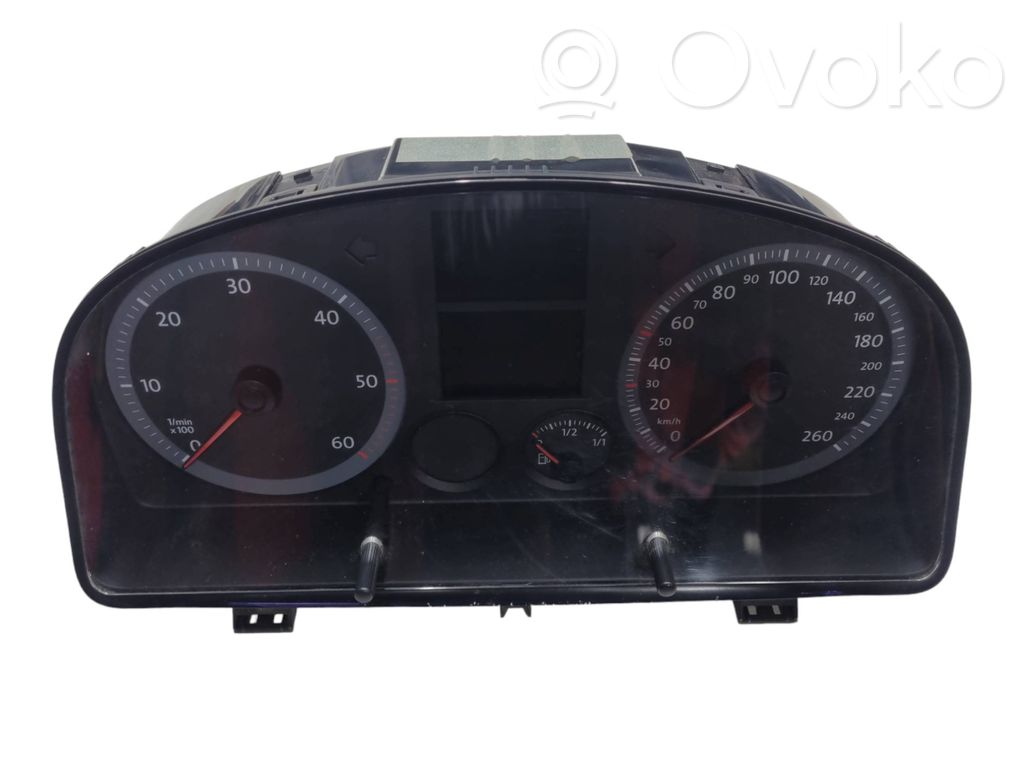 Volkswagen Caddy Speedometer (instrument cluster) 