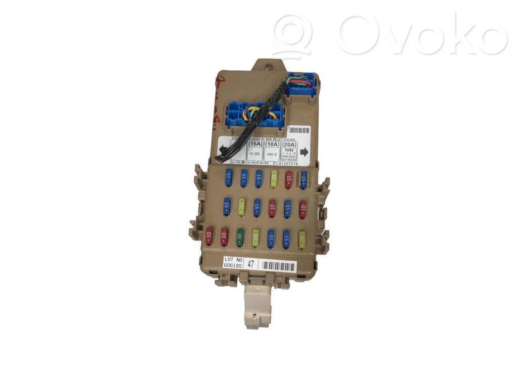 Subaru Impreza II Fuse box set 