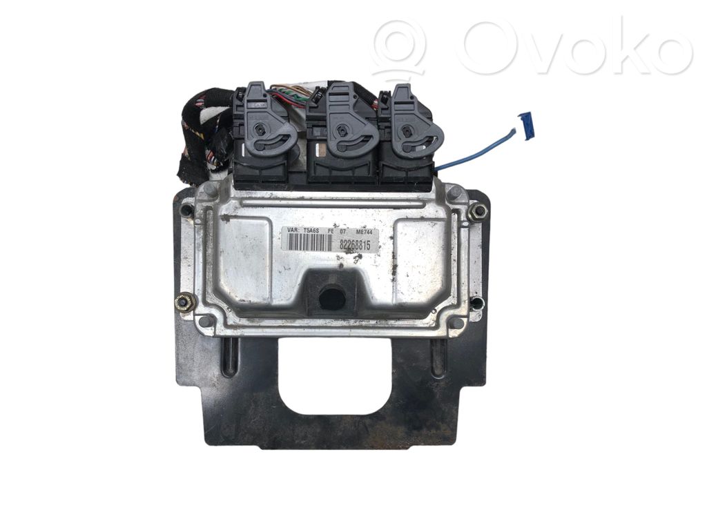 Engine control unit/module   0261206943,9638765680