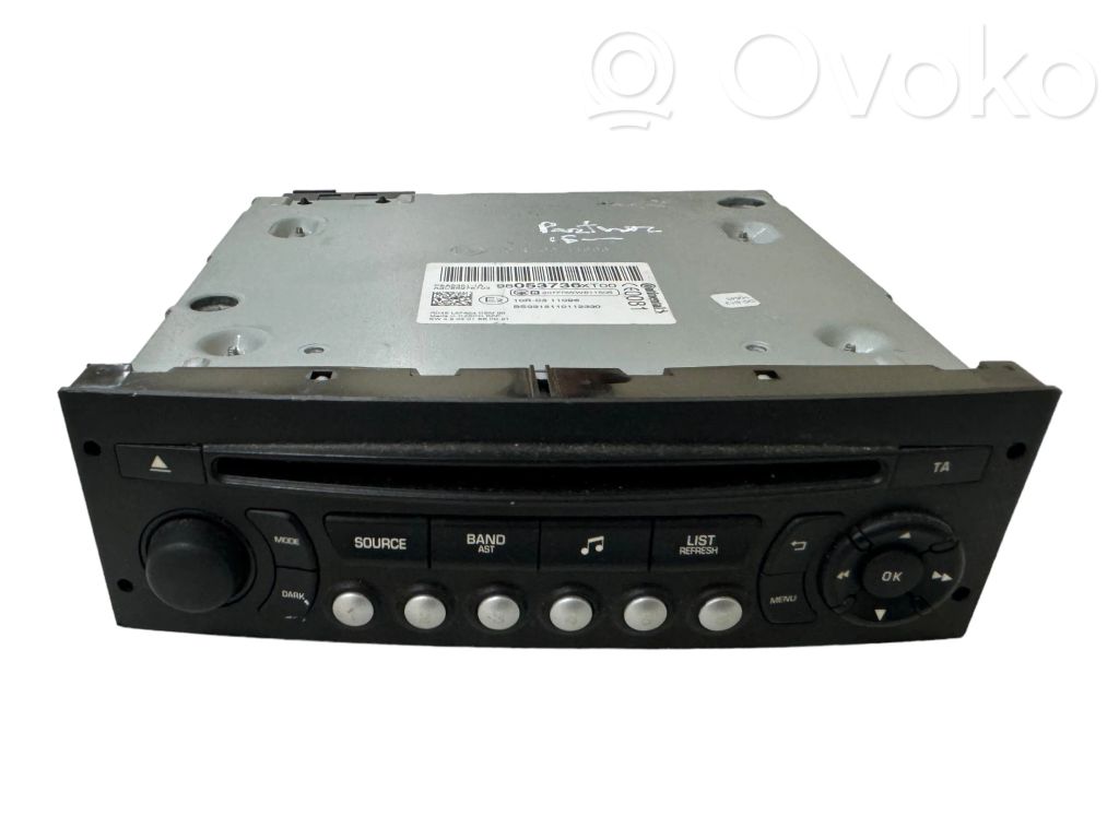 Peugeot Partner Radio/CD/DVD/GPS head unit 