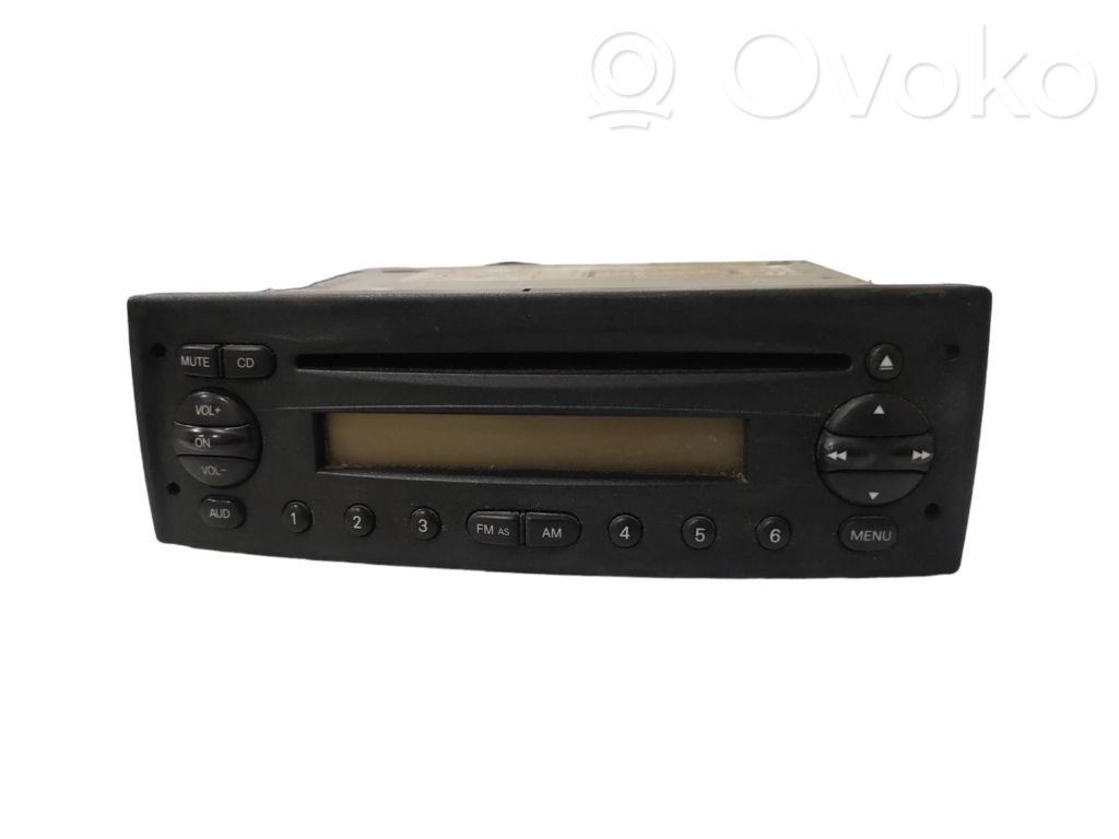 Iveco Daily 45 - 49.10 Panel / Radioodtwarzacz CD/DVD/GPS 