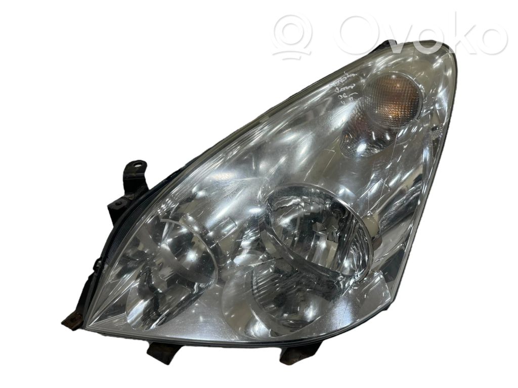Toyota Corolla Verso E121 Headlight/headlamp 