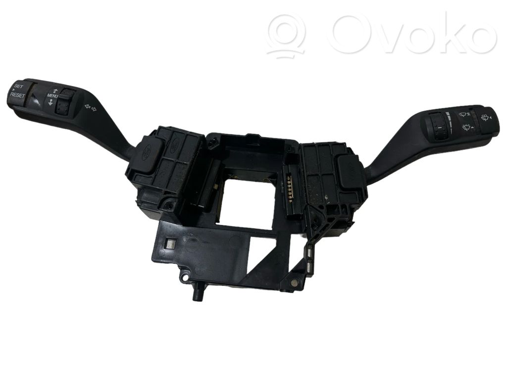 Ford Connect Interruptor/palanca de limpiador de luz de giro 
