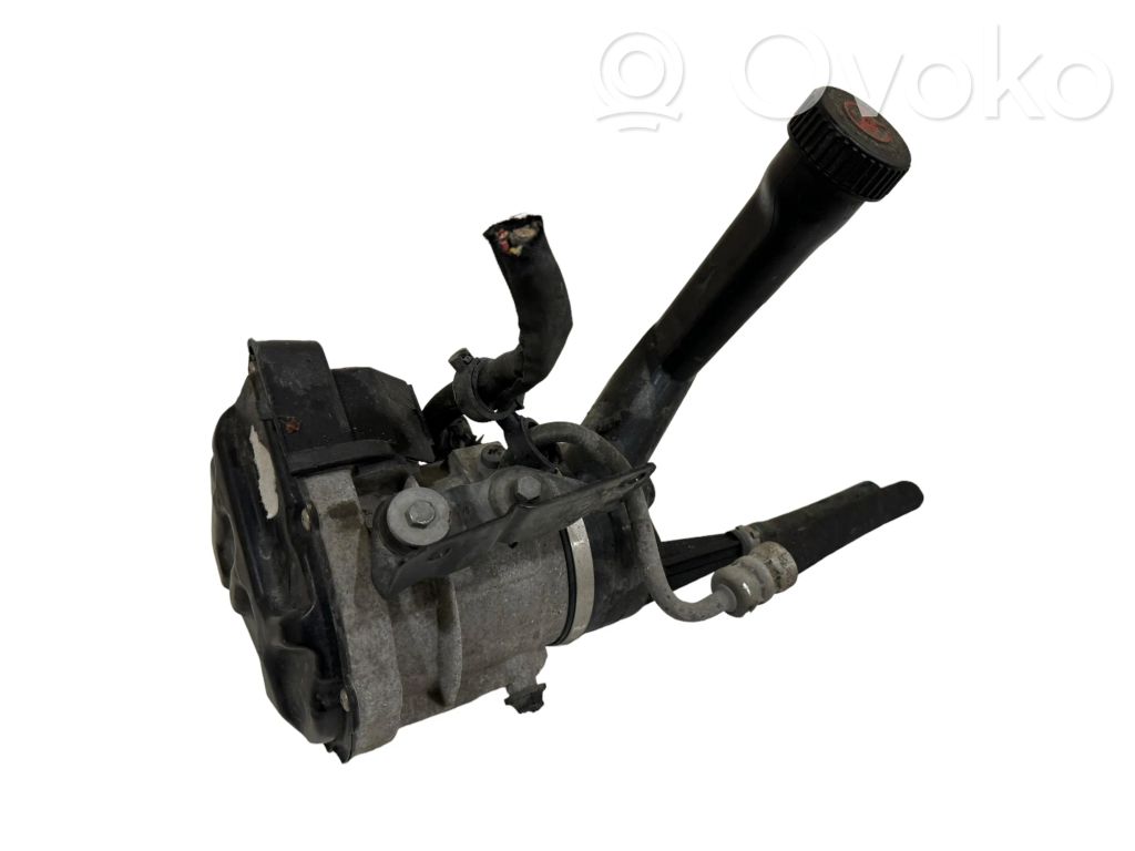 Peugeot 308 Power steering pump 