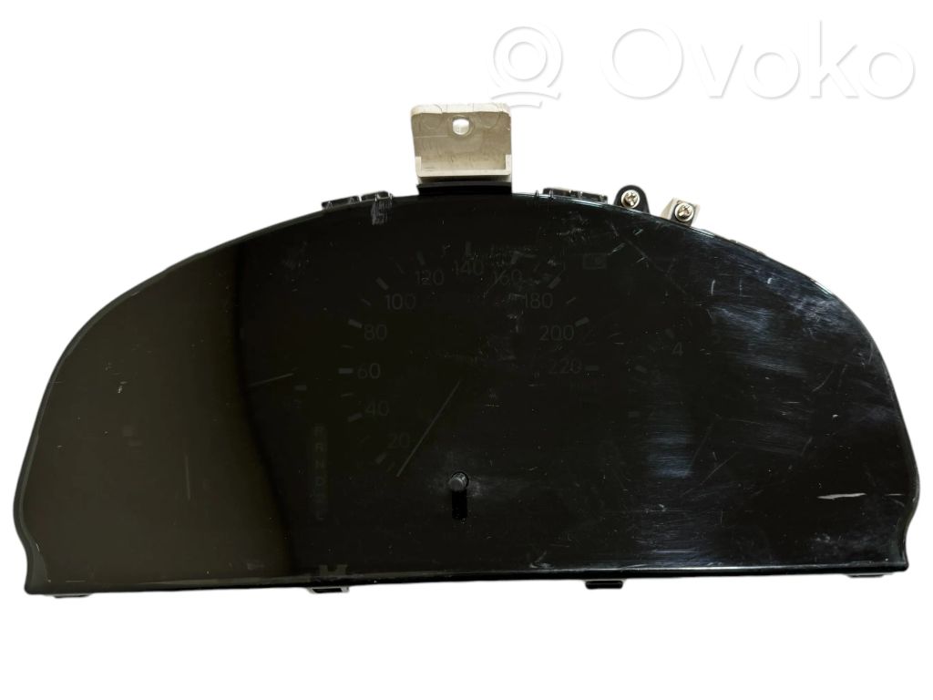 Lexus RX 300 Speedometer (instrument cluster) 