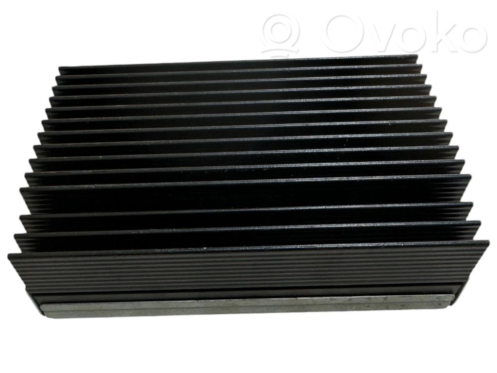 BMW X5 F15 Sound amplifier 