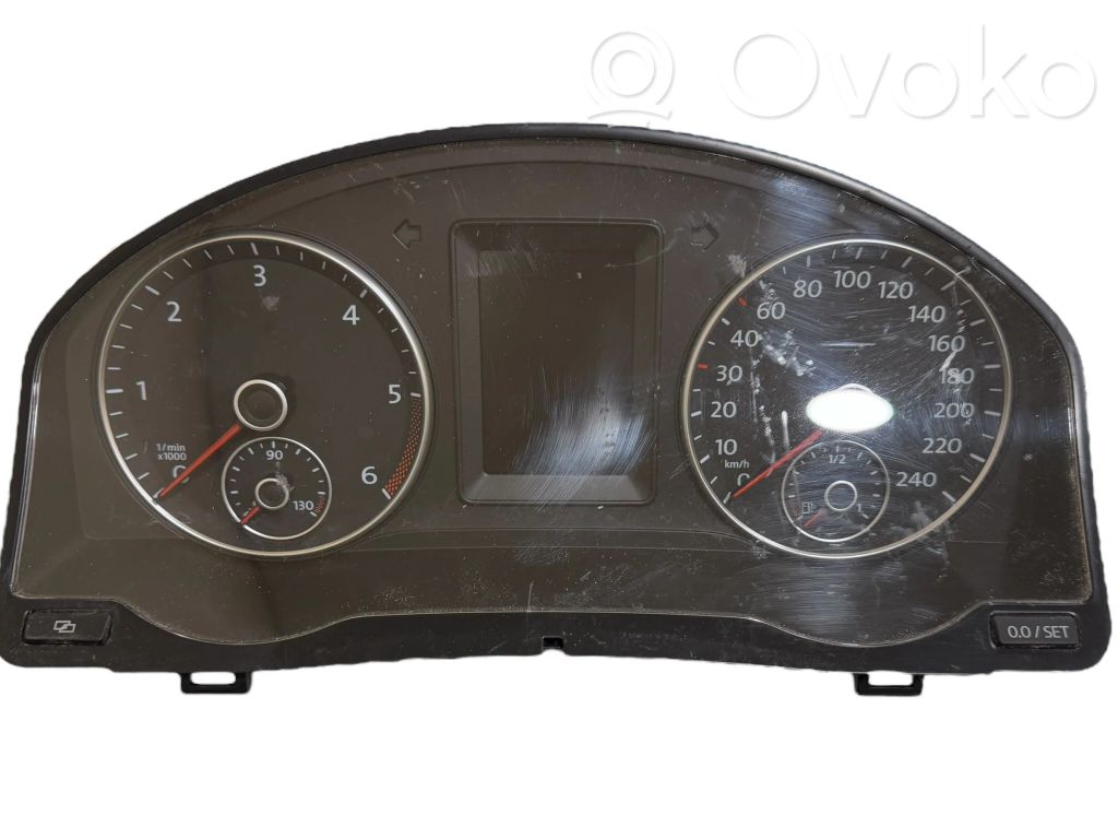 Volkswagen Golf Plus Speedometer (instrument cluster) 