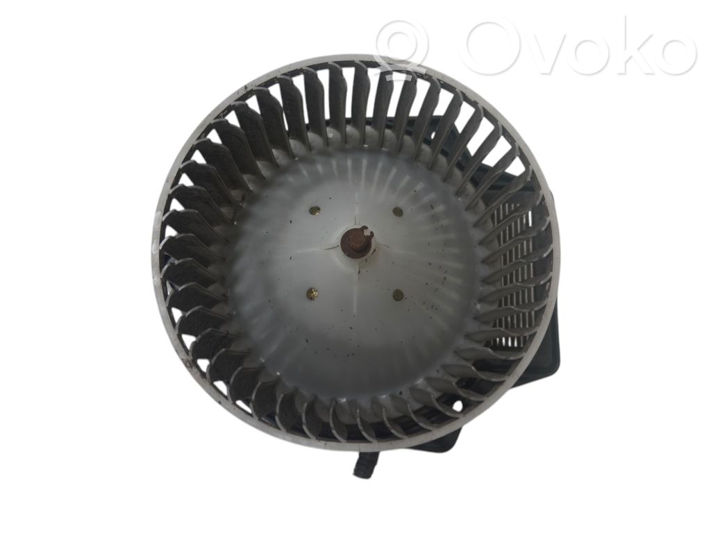 Mazā radiatora ventilators