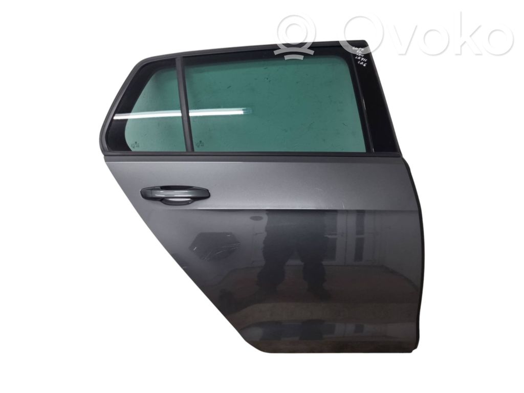 Puerta trasera   5G4833056AD,5G4833056AC