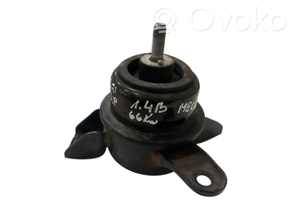 Hyundai ix20 Engine mount bracket 