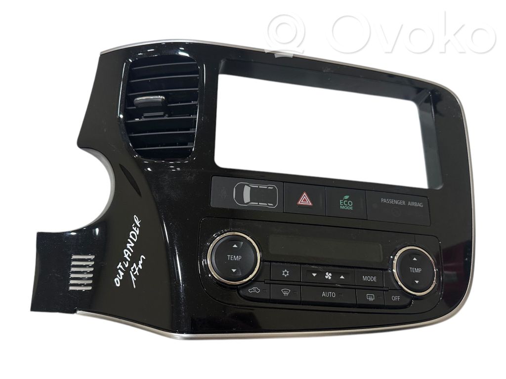 Mitsubishi Outlander Center console 