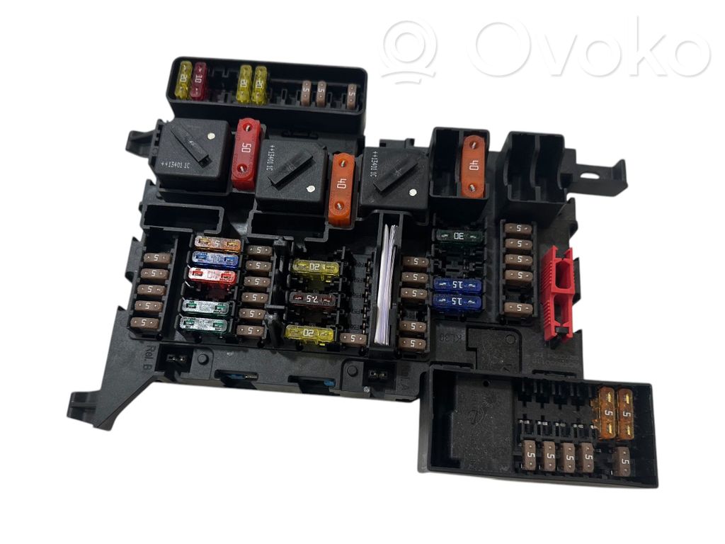 Módulo de fusible   9270355,130926,RQTA910112