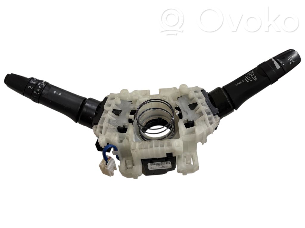 Mitsubishi Lancer X Commodo, commande essuie-glace/phare 