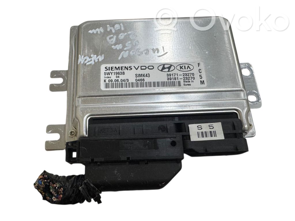 Hyundai Tucson JM Engine control unit/module 